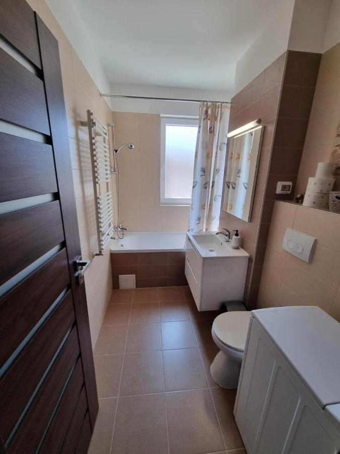 Sahara Sands Loft Private Parking Τιμισοάρα Εξωτερικό φωτογραφία